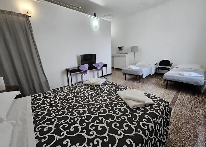 So-Home Apartment